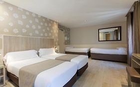 Hotel Santa Marta Barcelona 2*